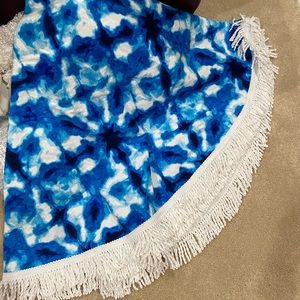 Circle beach towel